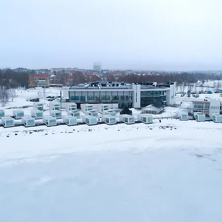 Seaside Glass Resort Kemi