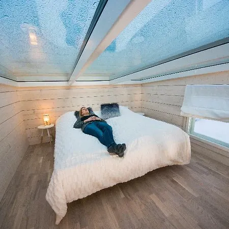 Resort Seaside Glass 4*
