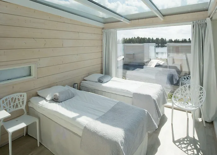 Seaside Glass منتجع